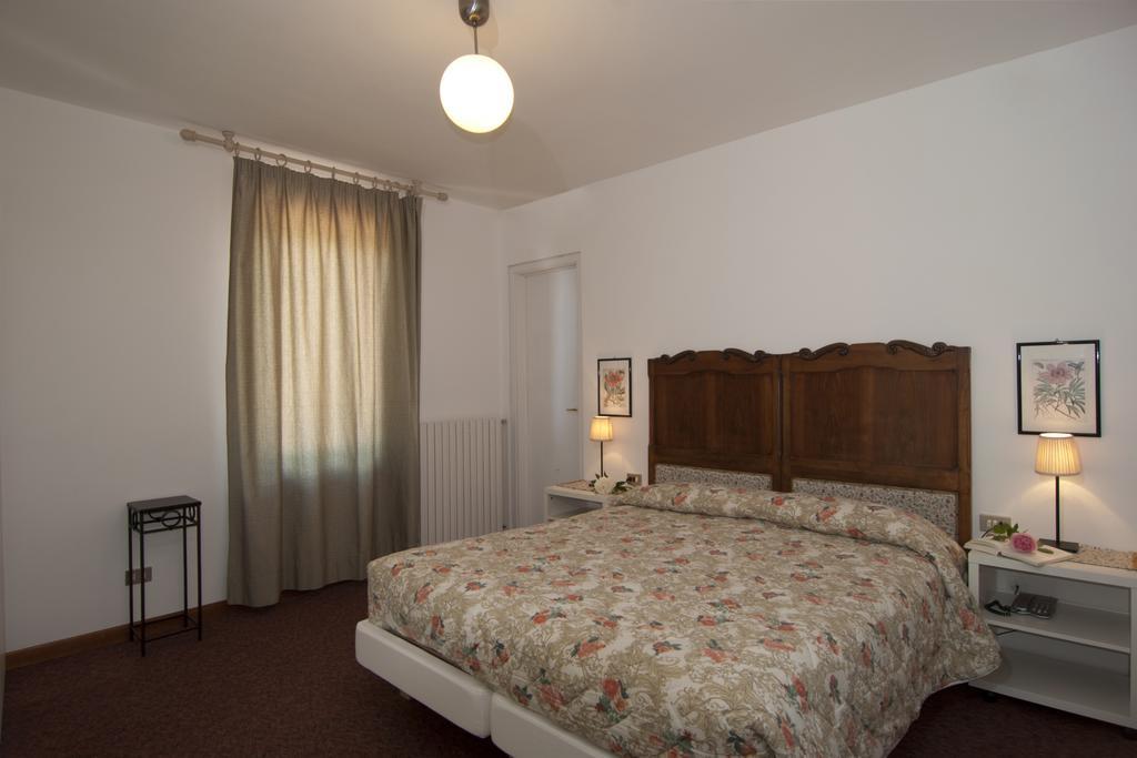 Hotel Mariano Bora Bora Cameră foto